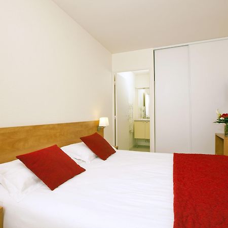 Sejours & Affaires Rennes Villa Camilla Екстер'єр фото